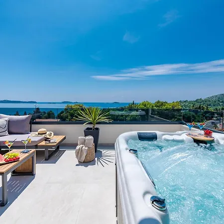 K&n Luxapartment - Jacuzzi&magnificent Sea View *