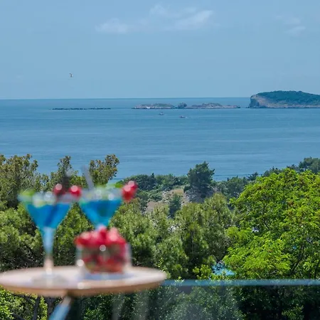 K&n Luxapartment - Jacuzzi And Magnificent Sea View *