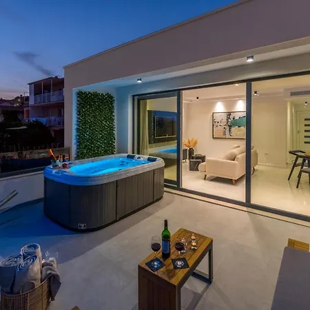 K&n Luxapartment - Jacuzzi And Magnificent Sea View