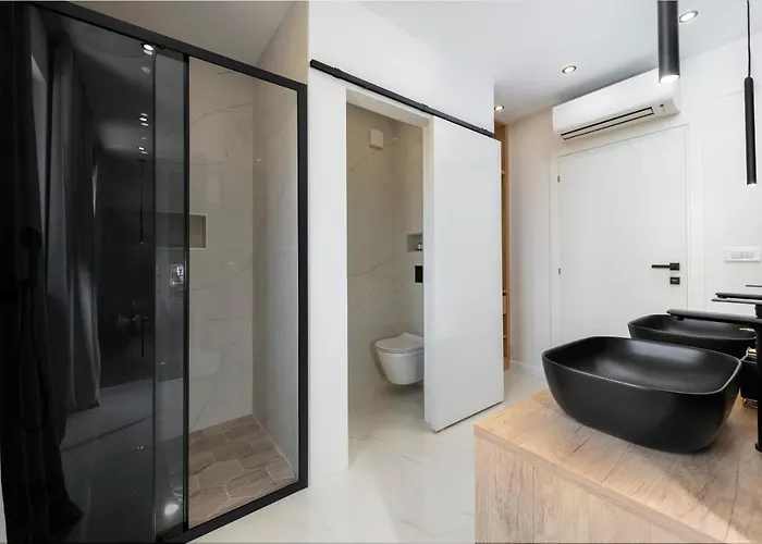 K&n Luxapartment - Jacuzzi And Magnificent Sea View Mlini