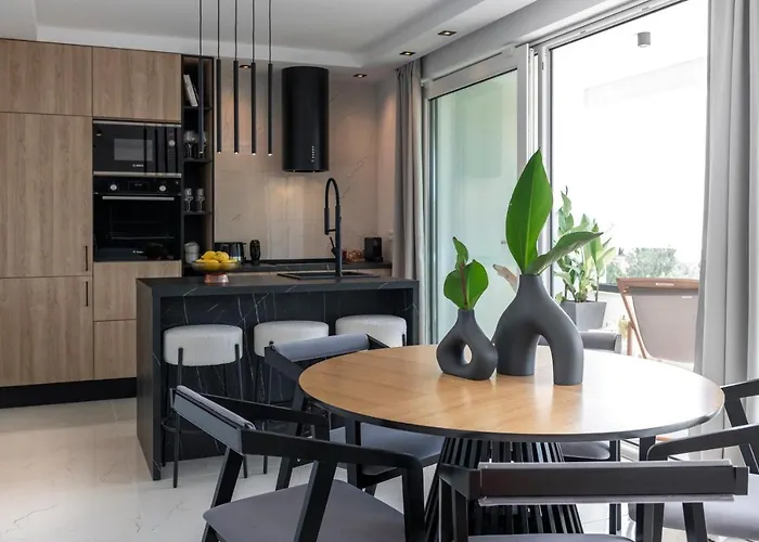 公寓 K&n Luxapartment - Jacuzzi And Magnificent Sea View 米利尼