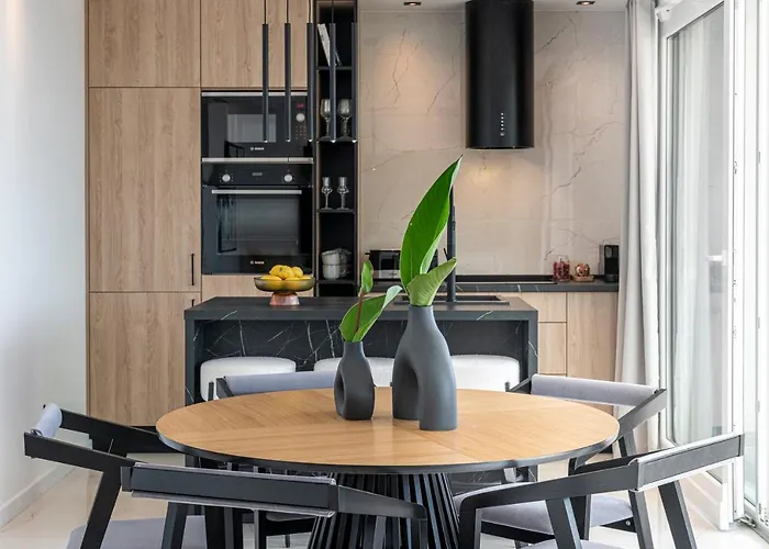 K&n Luxapartment - Jacuzzi And Magnificent Sea View 公寓 米利尼