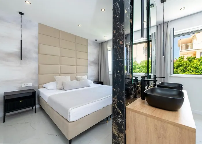 K&n Luxapartment - Jacuzzi And Magnificent Sea View *