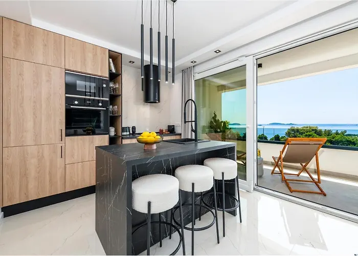 Appartamento K&n Luxapartment - Jacuzzi And Magnificent Sea View Mlini